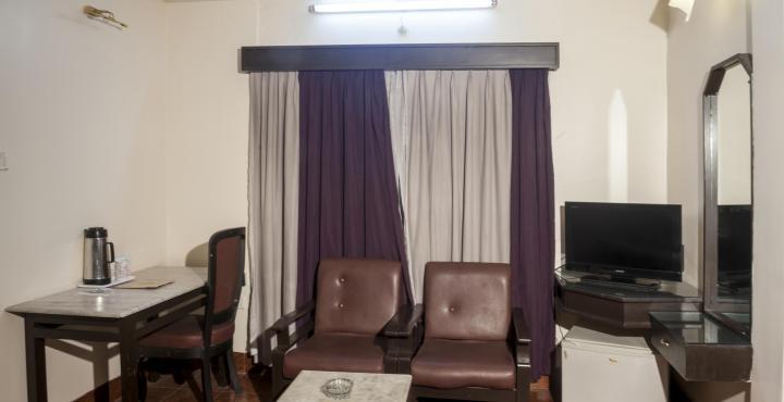 Saluja Residency Hotel Sziliguri Kültér fotó